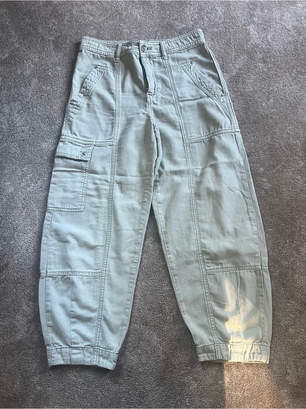 Women’s Light Sage Cargo Pants